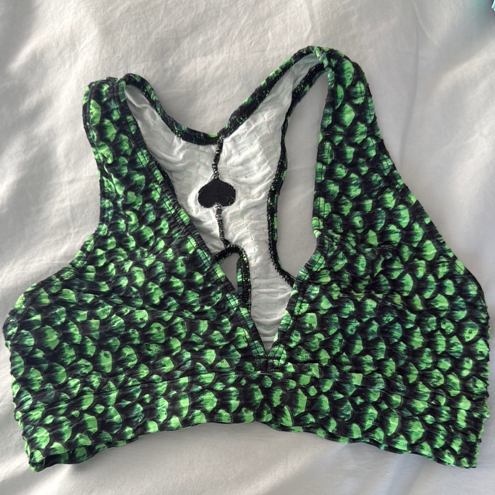 Booty by Brabants Green snake skin sports bra